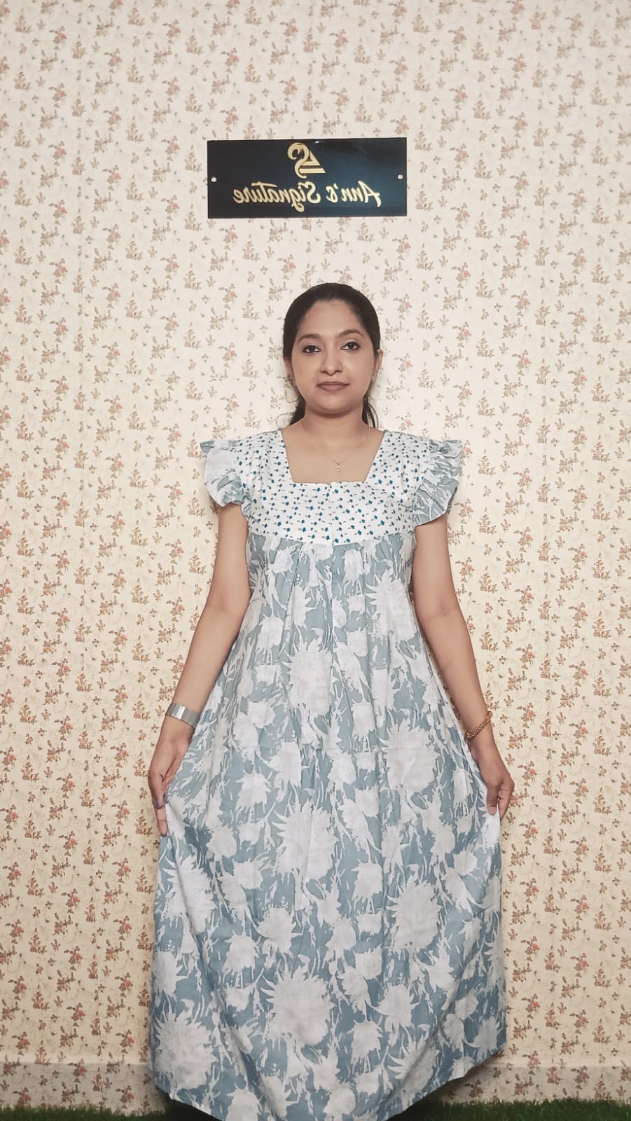 Maternity frock