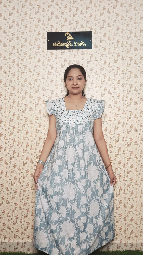Maternity frock