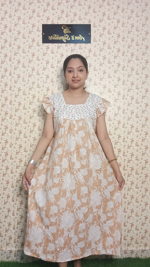 Maternity frock